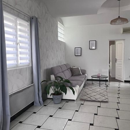 Stea Guesthouse Proche Paris فيلنوف لو روا المظهر الخارجي الصورة