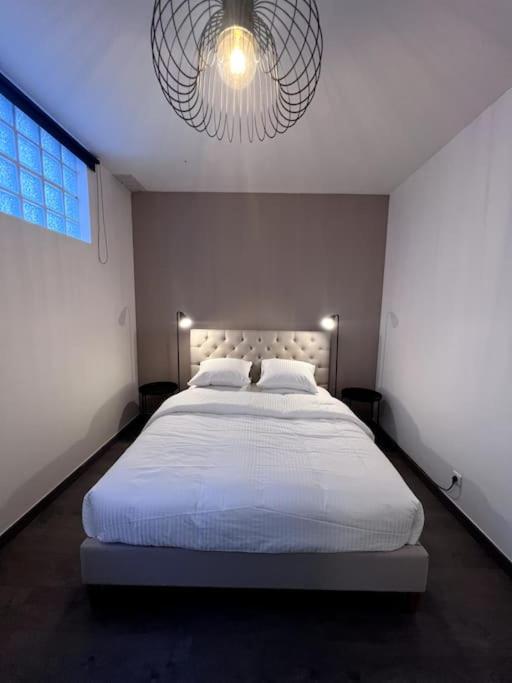 Stea Guesthouse Proche Paris فيلنوف لو روا المظهر الخارجي الصورة